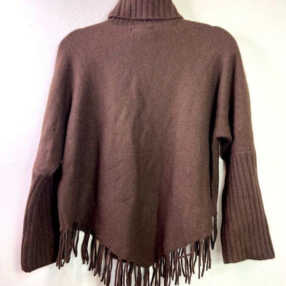 **** Alexandra Bartlett Wool/Angora Turtleneck Sweater (H050) - Picture 5 of 7